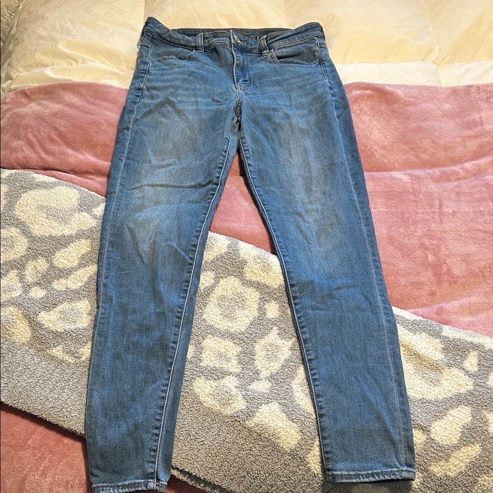 American Eagle Women's Skinny Jeans Medium Wash